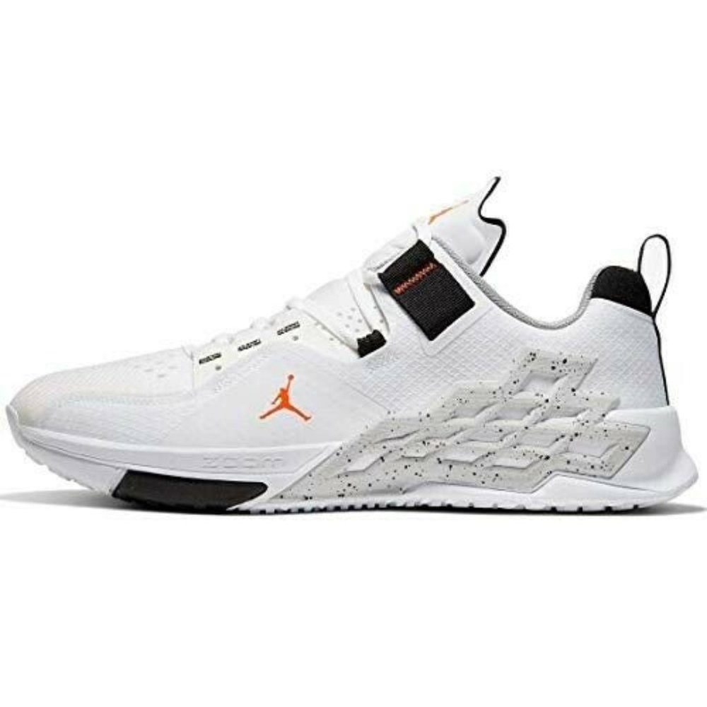 New Air Jordan Men Sneaker SIZE 9 US